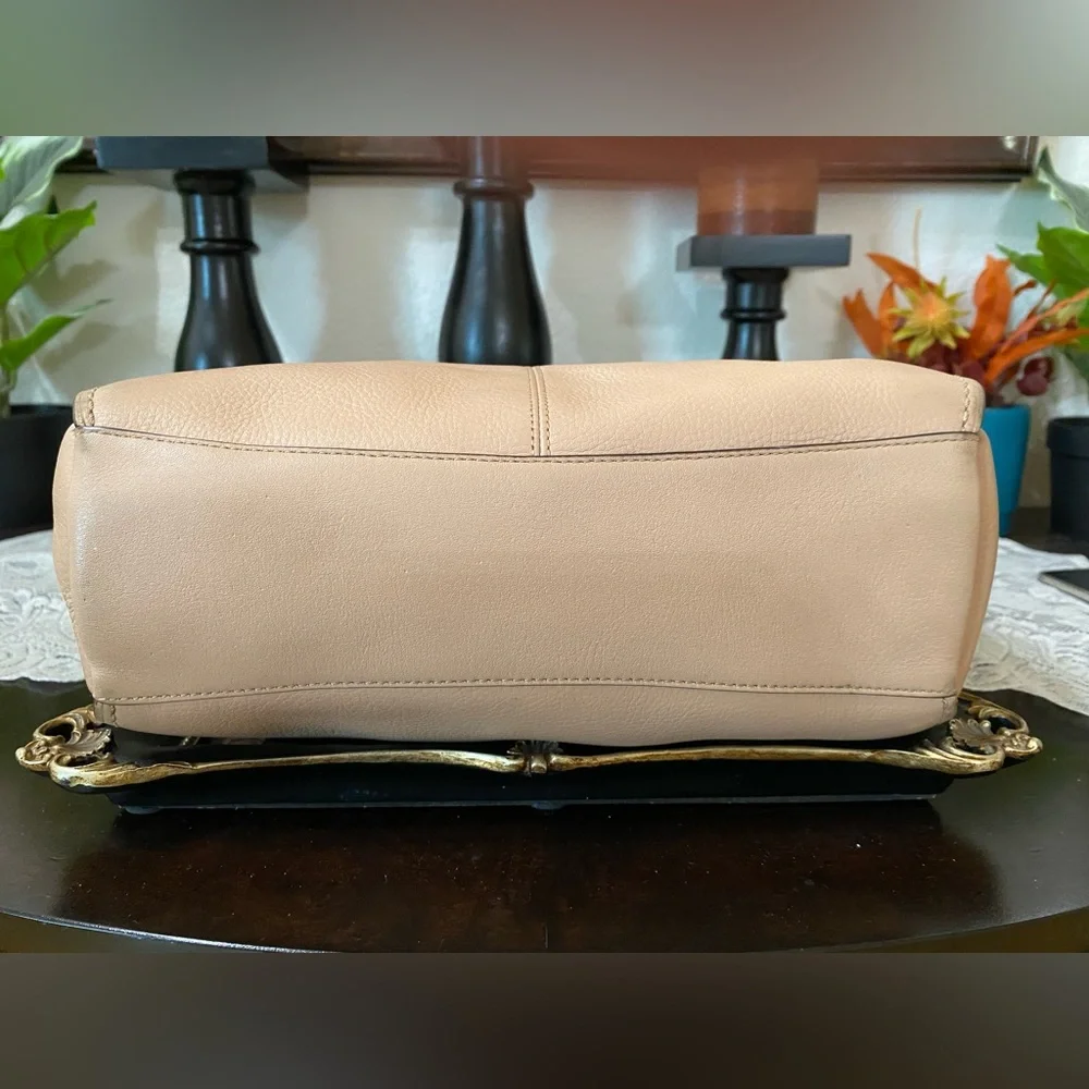 Coach Tan Natural Calf Leather Dufflette Crossbody bag,Nickel Tone Hardware,LRG
